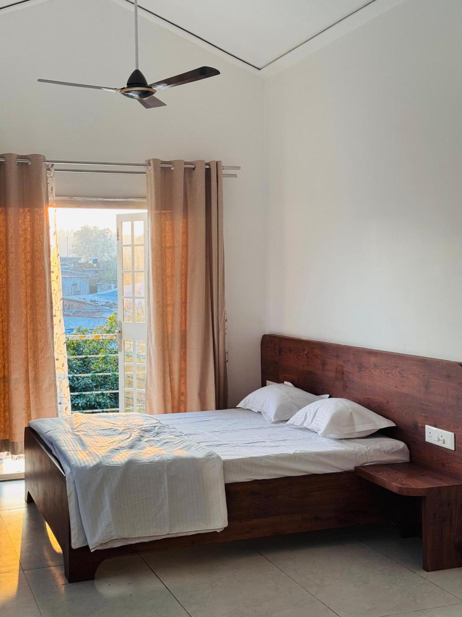 The Gulmohar, Chikhaldara Hotel Exterior photo
